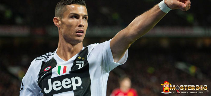 Ronaldo Dianggap Lebih Hebat Dari Messi