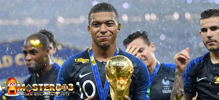 Mbappe Belum Pantas Disandingkan